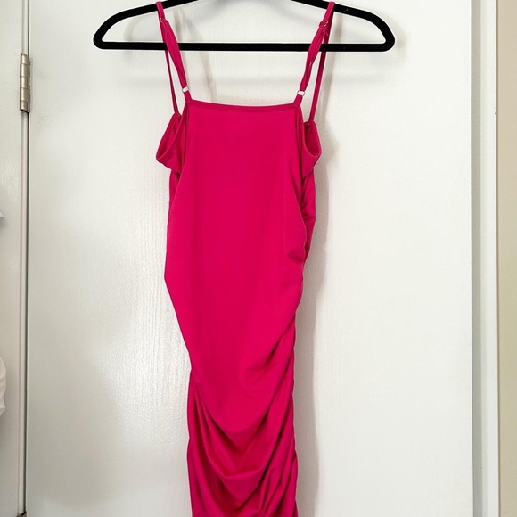 pink bodycon mini dress - Picture 3 of 3